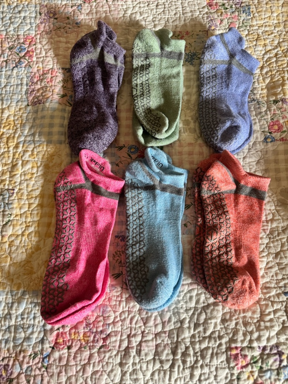 Pack of 6 Cushioned Low-Cut Ankle Socks - Assorted Colors